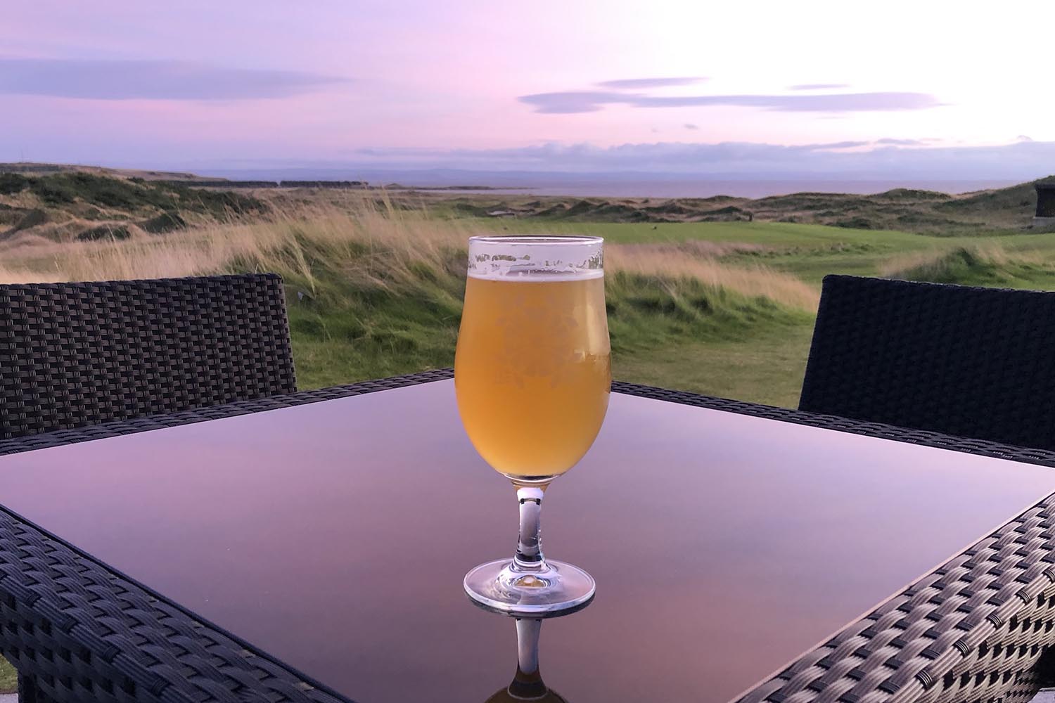 Dumbarnie Links Clubhouse Bar