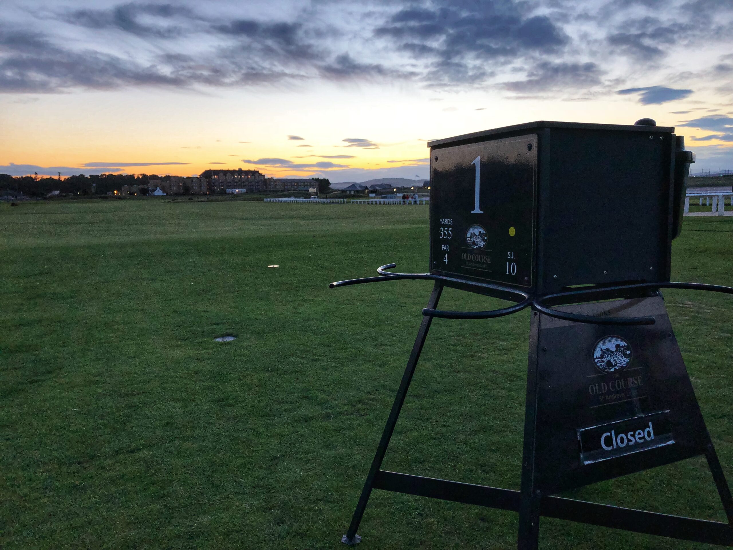 Old Course St. Andrews 1st Hole